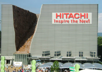 Hitachi reorganizes to focus on IoT